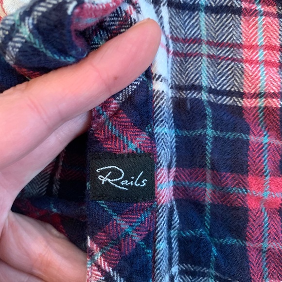 Rails Long Sleeve Plaid Button Down size XS - Picture 5 of 10